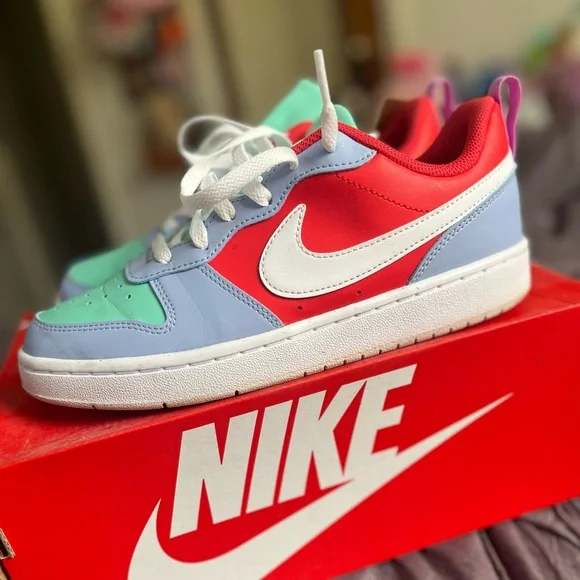 Kids Nike court boroughs Multicolor Sneakers SIZE 5.5 GRADE SCHOOL - Picture 1 of 5
